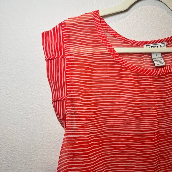 Red and White See-through Top Size S - Picture 6 of 6